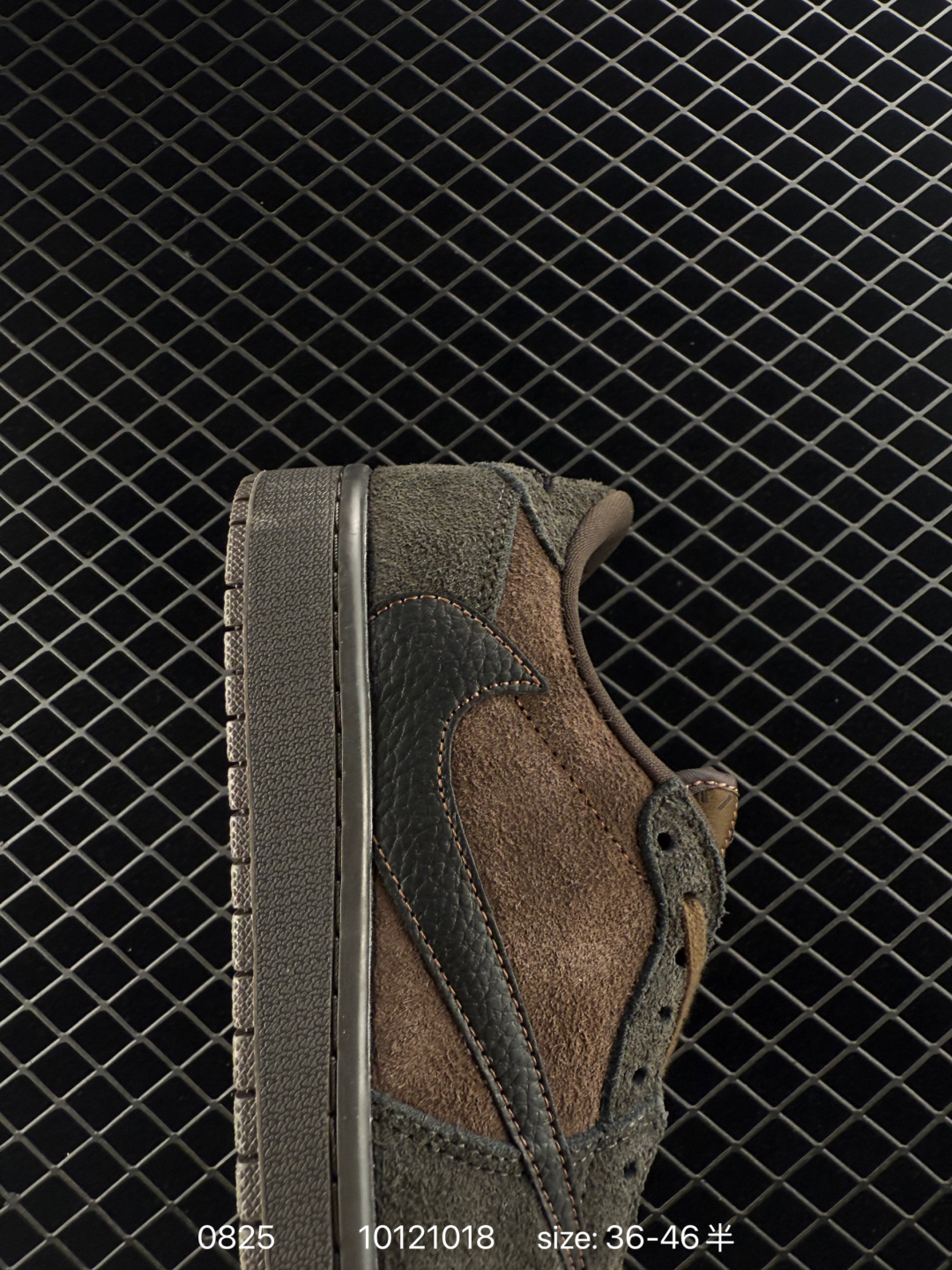 Travis Scott x Air Jordan 1 ” Reverse Mocha “